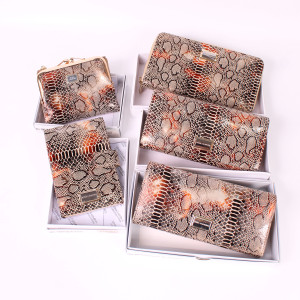 YS Женский кошелек Nina Farmina 9285-124